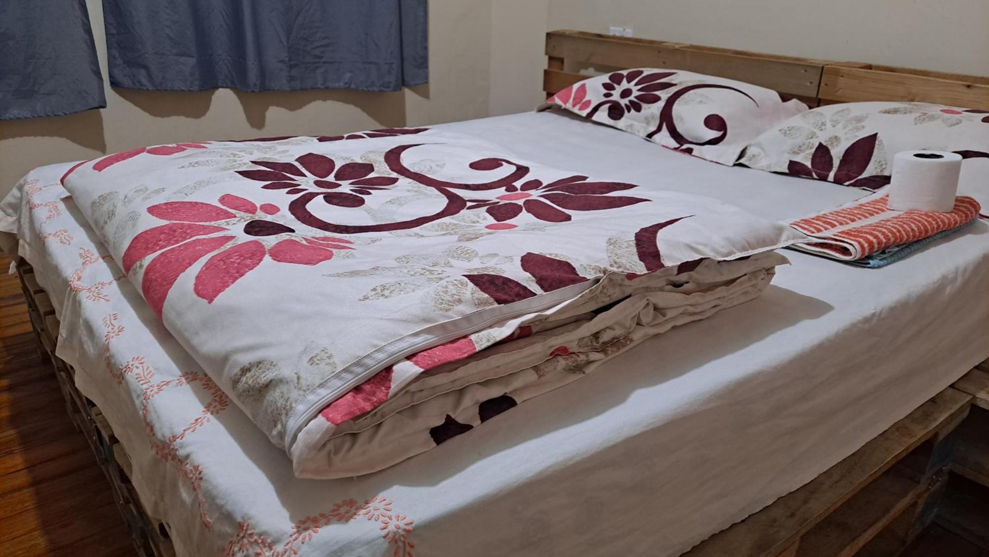 Albergue Camry Backpackers佳美背包客旅馆 Cuenca Ngoại thất bức ảnh