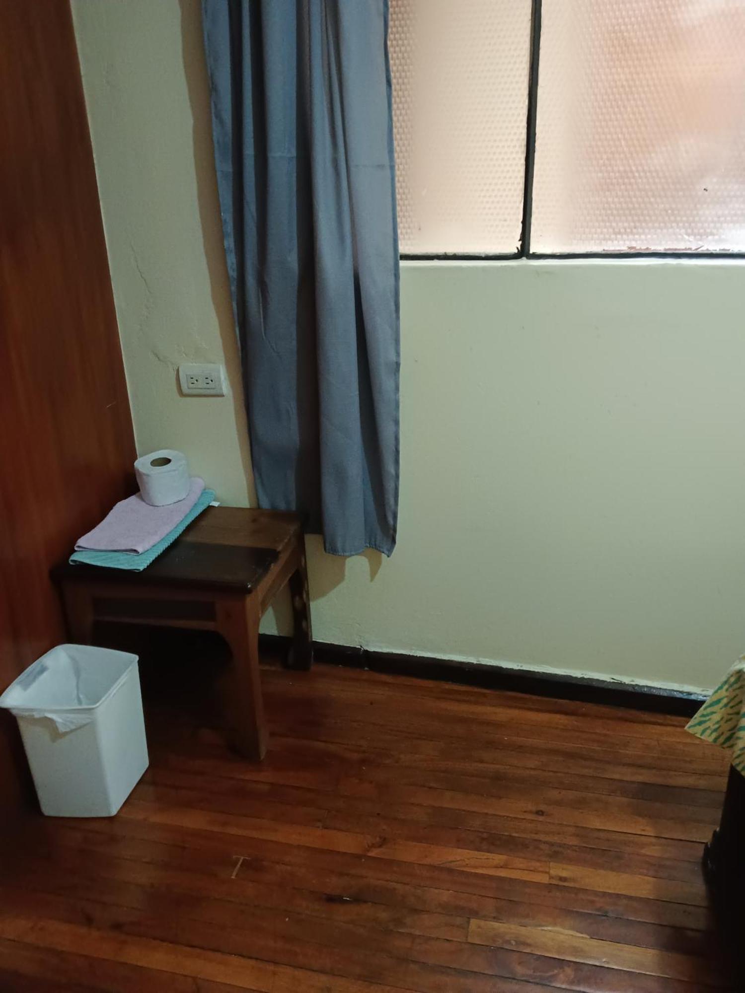Albergue Camry Backpackers佳美背包客旅馆 Cuenca Ngoại thất bức ảnh